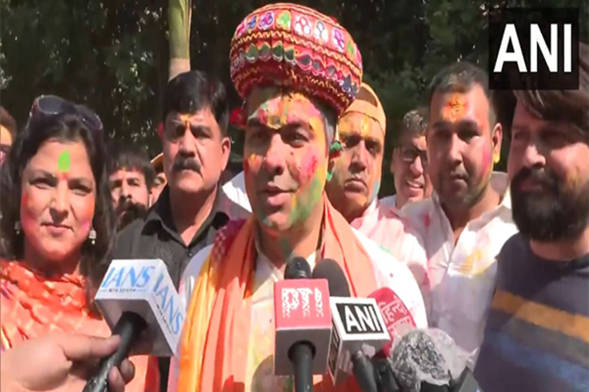 Minister Parvesh Verma extends Holi greetings, reiterates BJP's promise for cleaner Delhi