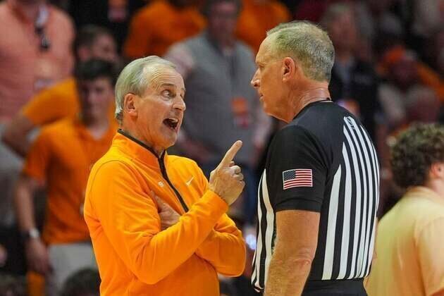 No. 23 Tennessee intent on keeping guard up vs. South Carolina