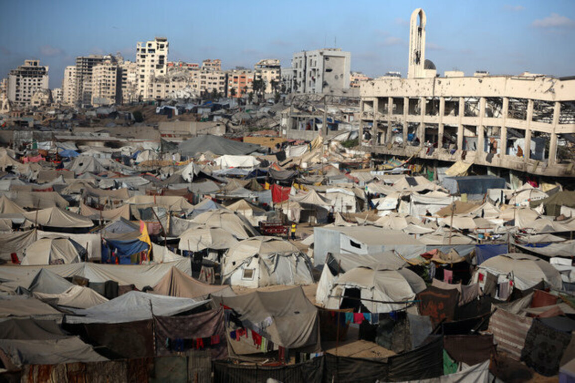 EU lawmakers urge concrete steps to deliver Gaza aid