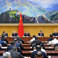CHINA-LI QIANG-DING XUEXIANG-STATE COUNCIL MEETING-DOMESTIC ECONOMY (CN)