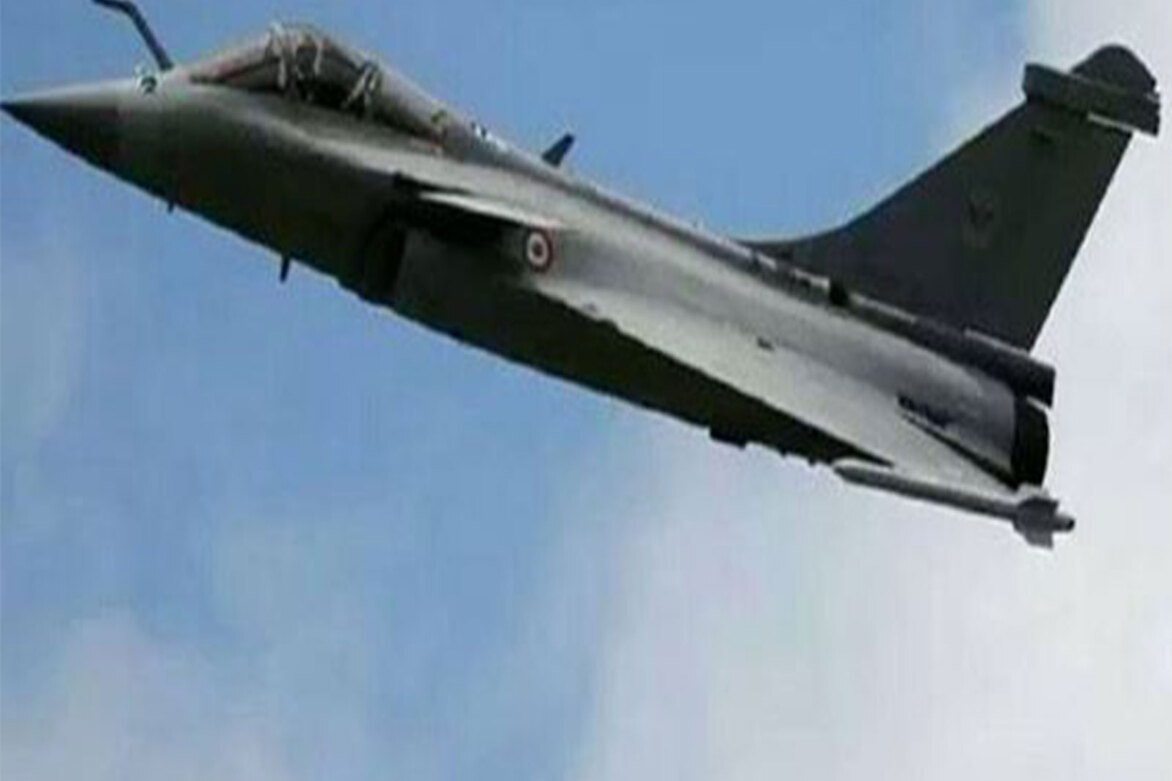 India issues Letter of Request to France for Rs 3.25 lakh crore 114 Rafale jet deal, 94 jets to be Made in India