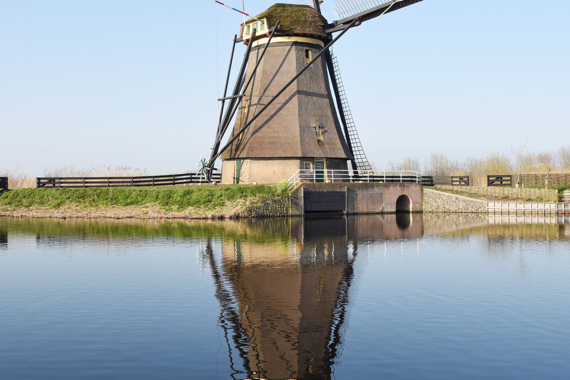 THE NETHERLANDS-KINDERDIJK-WINDMILLS