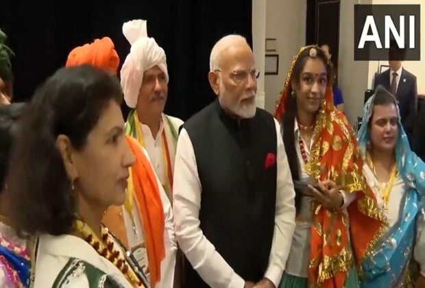 PM Modi meets members of Indian diaspora in New York