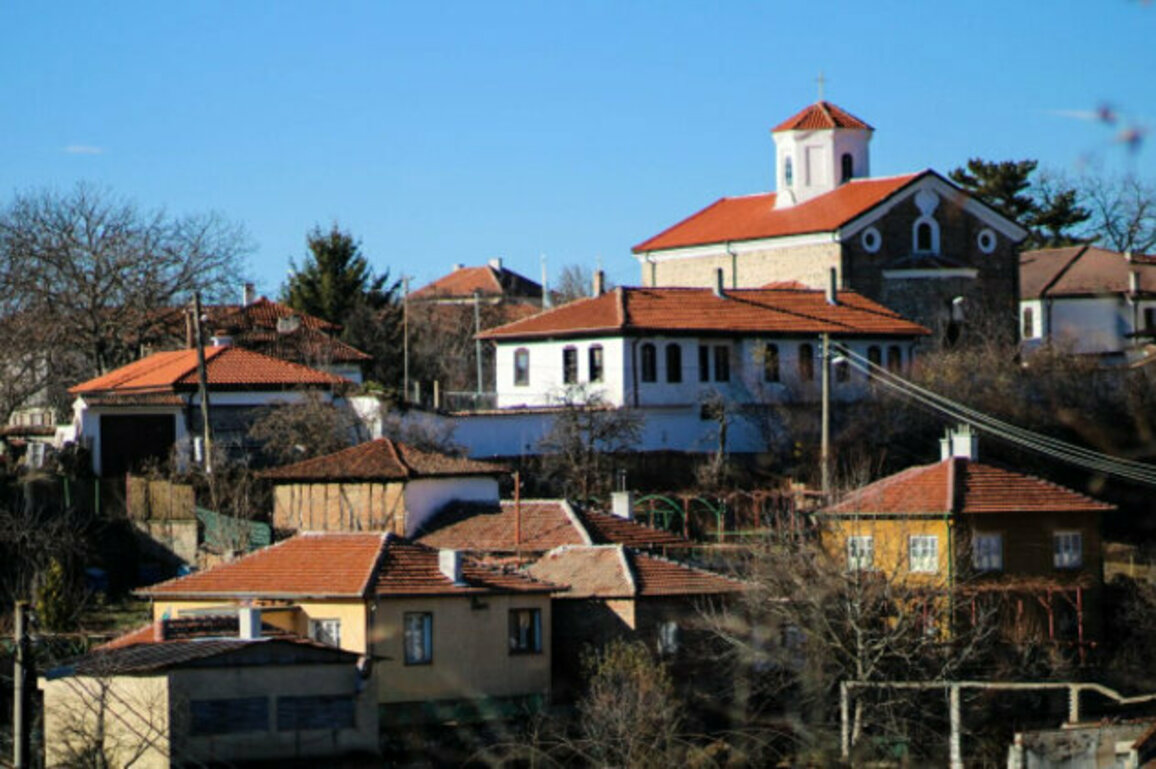 Mostly Sunny Across Bulgaria on March 5, Warmer in the Afternoon