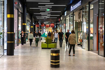 US consumer confidence rebounds in May, but tariff fears linger