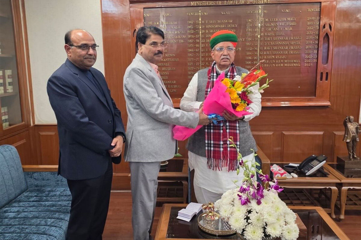 BCI chairman meets Law Minister; advocates' welfare, insurance and protection act on agenda