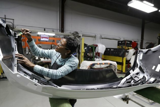 GM Announces Jobs, Electric Vehicle After Trump Criticism