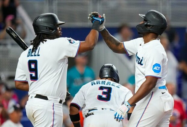 Opposites collide when Marlins host Mets