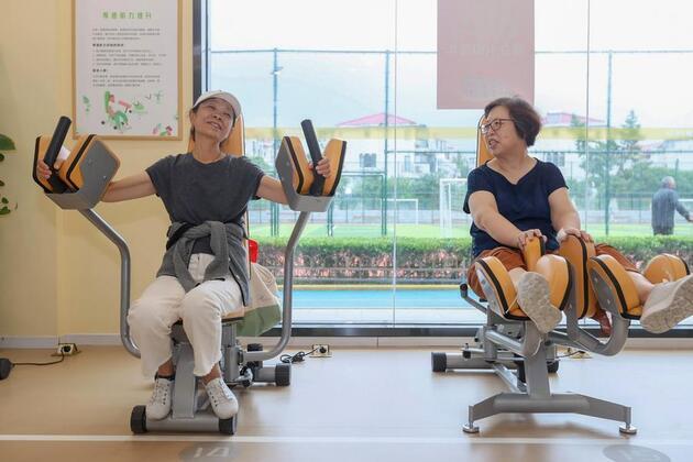 Elderly fitness fuels silver economy in China