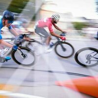Tim Merlier avoids crashes to take Stage 3 in photo finish