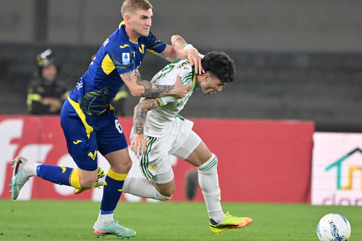 (SP)ITALY-VERONA-FOOTBALL-SERIE A-HELLAS VERONA VS ROMA