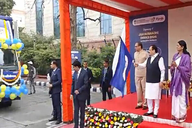 Union Minister JP Nadda flags off 'Jan Aushadhi Raths' to celebrate week long festival