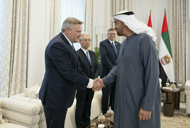 UAE President welcomes partners and investors in ADNOC's lower-carbon intensity Ruwais LNG Project