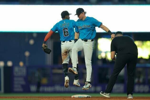 Marlins are the hot team, for a change, heading into series vs. Astros