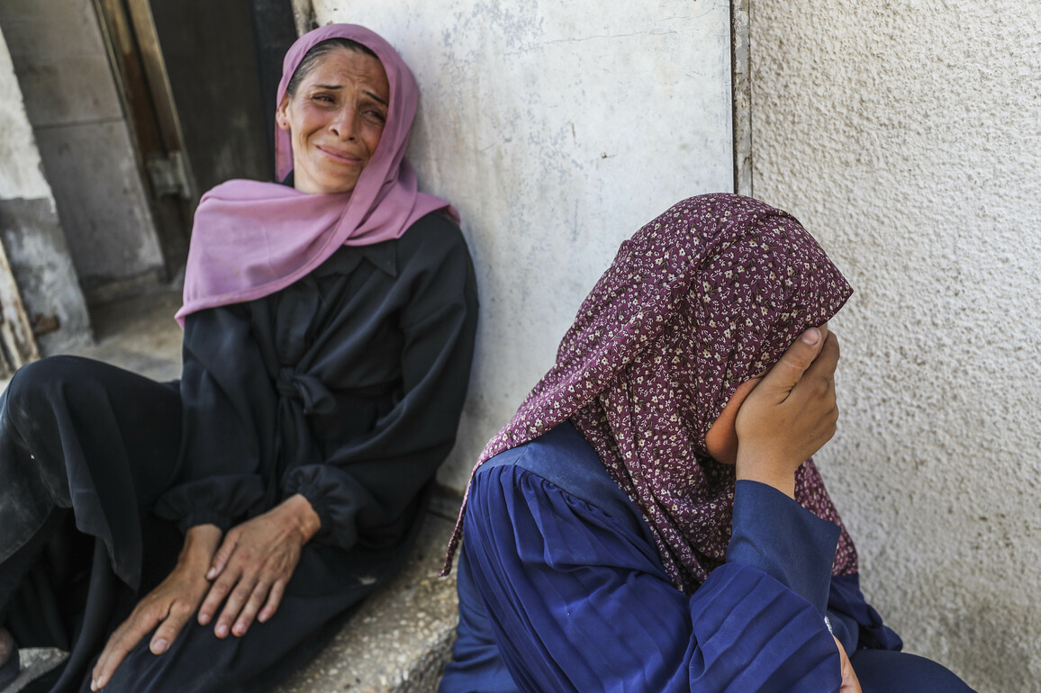 MIDEAST-GAZA-HOSPITAL-MOURNING