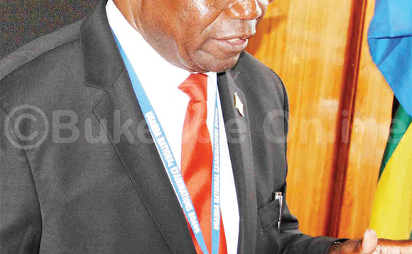 Odongo akulira UNEB yasoose kusisinkana Muky. Museveni. Odongo akulira UNEB yasoose kusisinkana Muky. Museveni.