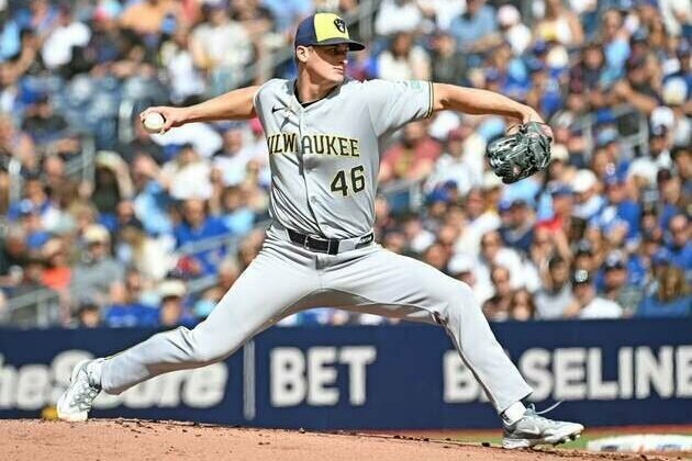 Brewers beat Blue Jays again in battle of division leaders