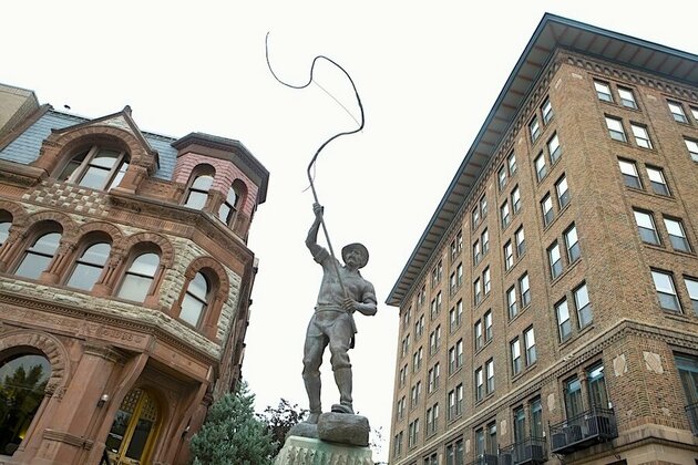 Montana puts red and blue values in housing
