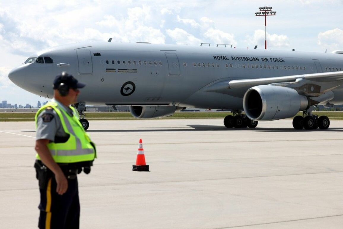 In photos leaders land at YYC on way to G7 summit in Kananaskis