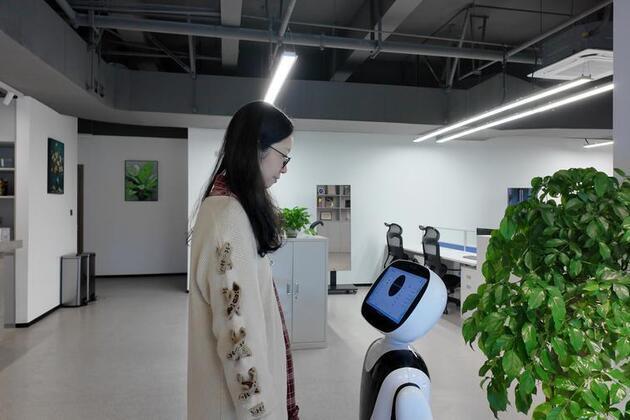 New companion robot brings emotion recognition to elderly care in China