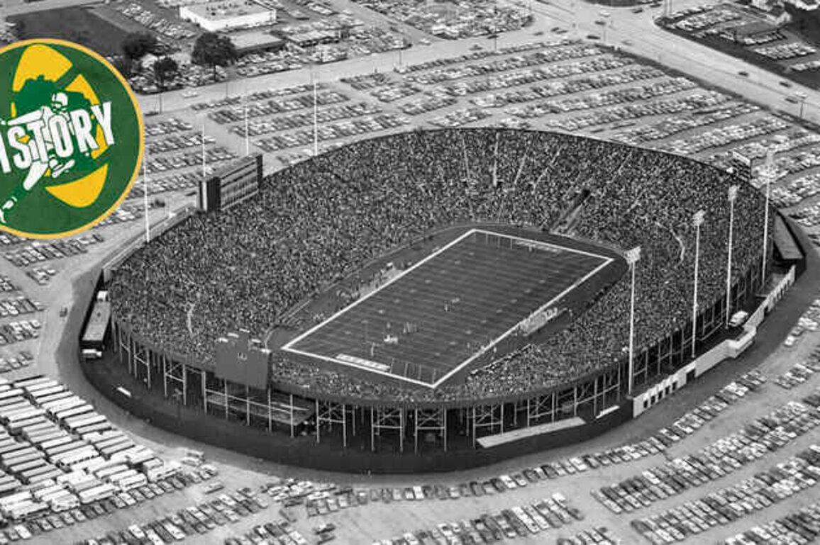 Packers preferred not to play late-season home games in Lambeau Field