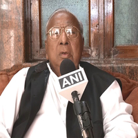 V Hanumanth Rao hits back at Kishan Reddy for "anti-national" jibe at Rahul Gandhi, calls it "cheap politics"