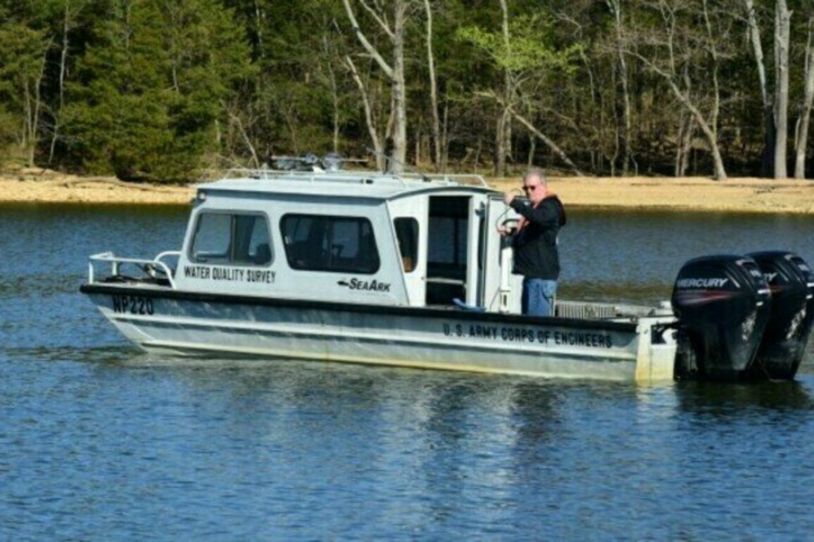 Water Quality Program manager lauded for navigating Nashville District through murky waters