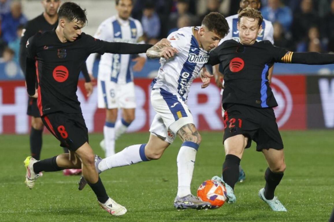 Barcelona need own goal to beat struggling Leganes