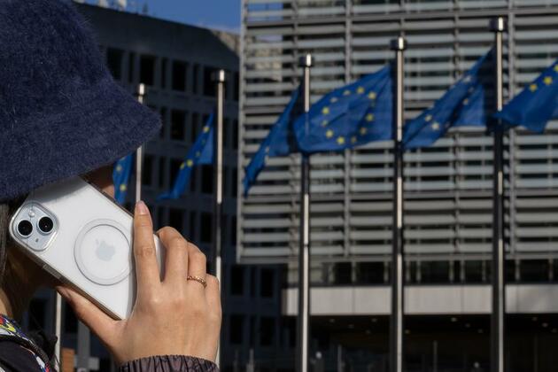 Opinion: EU aims at Washington's pain points in looming tariff war