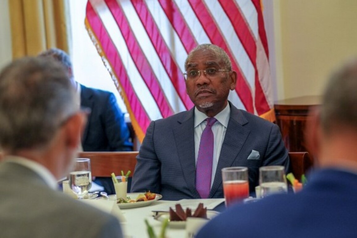 "Must stop covering Trump's lawlessness": Democrat Representative pushes for resolution to end tariff after Appeals court ruling