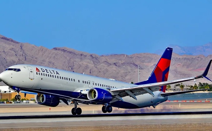 A Delta jet seen here at takeoff. The airline has ambitious goals for sustainable aviation fuel. Credit: Visual Hunt/TDelCoro