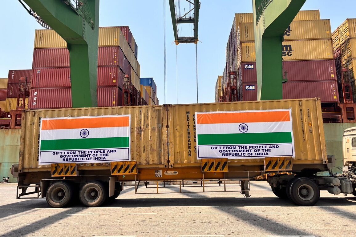 India sends 1000 metric tons of rice to Burkina Faso as humanitarian aid