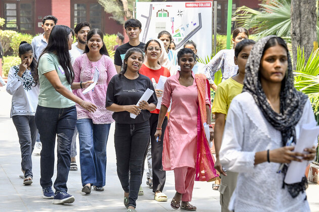 DU's tentative exam schedule sparks outrage among teachers over overlapping classes, exams