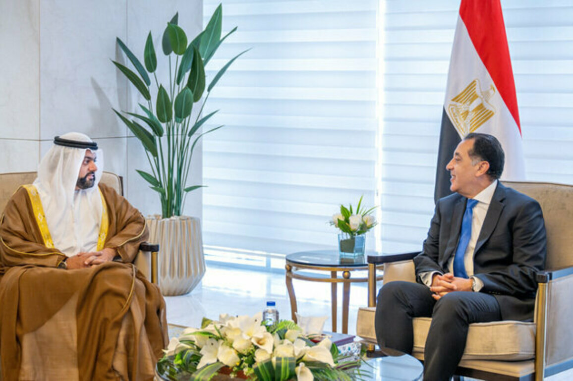 Crown Prince of Fujairah meets with Egyptian PM