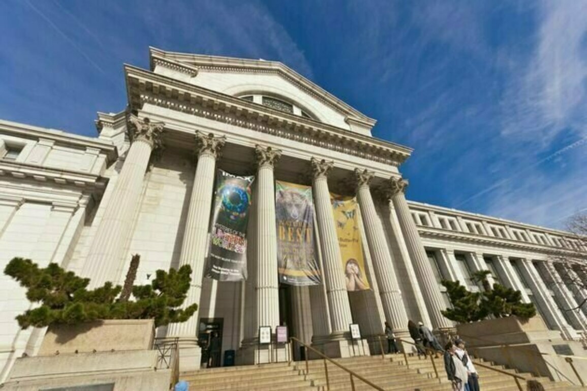 Trump isn't the first US politician to pick a fight with the Smithsonian. But this time could be different