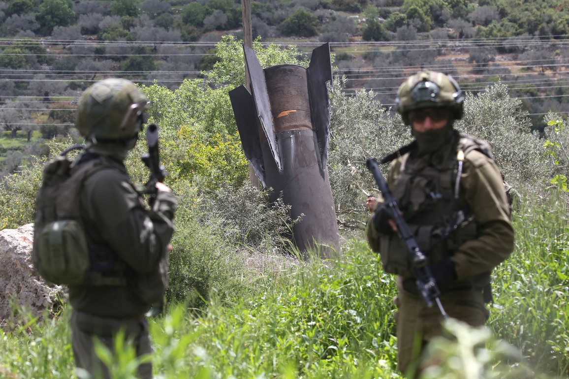 MIDEAST-WEST BANK-SALFIT-MISSILE WRECKAGE