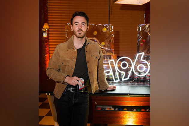 Kevin Jonas opens up about seeing therapist to navigate 'jarring' highs and lows of his career