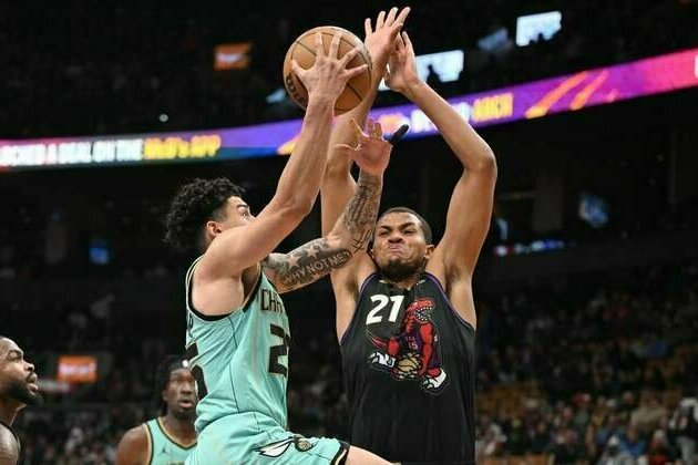 Ascending Raptors set sights on spiraling 76ers