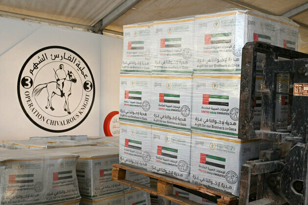 Four UAE aid planes arrive in Al-Arish as part of Operation Chivalrous Knight 3 to support Gaza