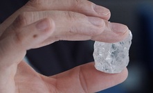 De Beers rough diamond sales rose in the fifth sales cycle in June 