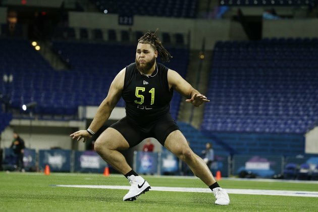 Browns sign first-round OT Wills to contract