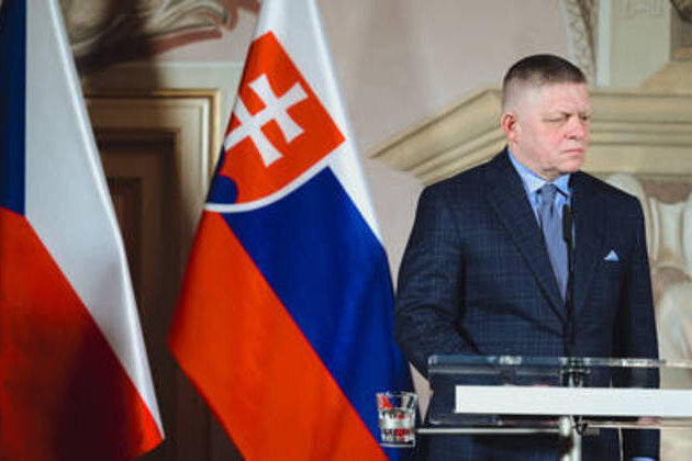 EU acting like 'suicide ship' by keeping Russia sanctions - Slovak leader