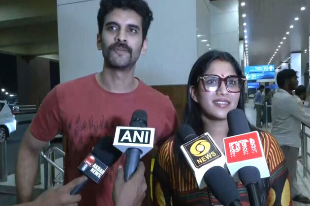 Swasika returns home safely after Dubai airport shutdown amid Israel-Iran tensions, says "No heavy panic"