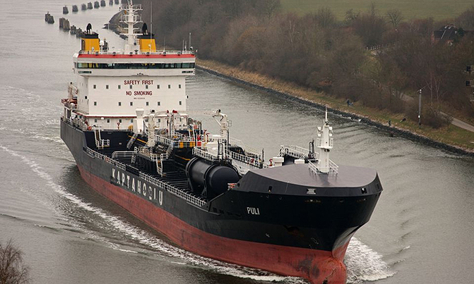 Pirates abduct six Turkish crew off Nigeria: navy Pirates abduct six Turkish crew off Nigeria: navy