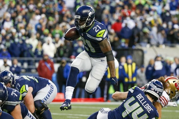 Adrian Peterson: 'Mentally ... haven't officially hung it up'
