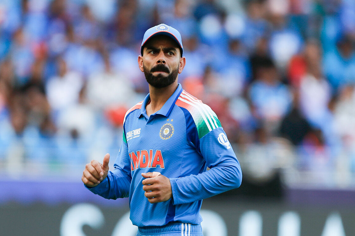 "Don't get desperate for that single, runs will come": Irfan's message to Virat after 2 successive ducks