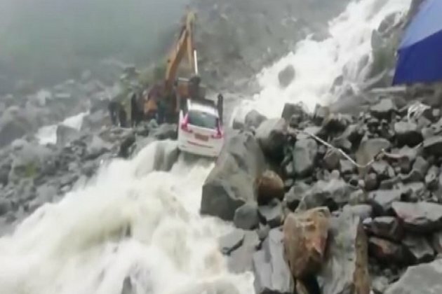 Passengers rescued from vehicle stuck on Badrinath highway amid landslide, rainfall