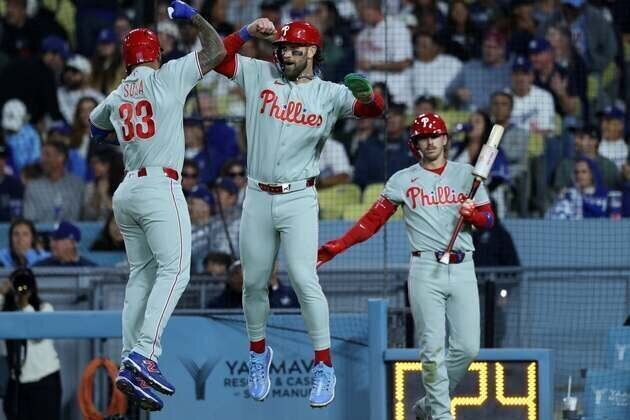 'Super cool' Phillies seek to take road series from Dodgers