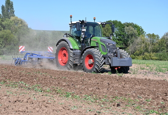 First Drive: Fendt 600 Vario tractor. 224hp from a four-cylinder?