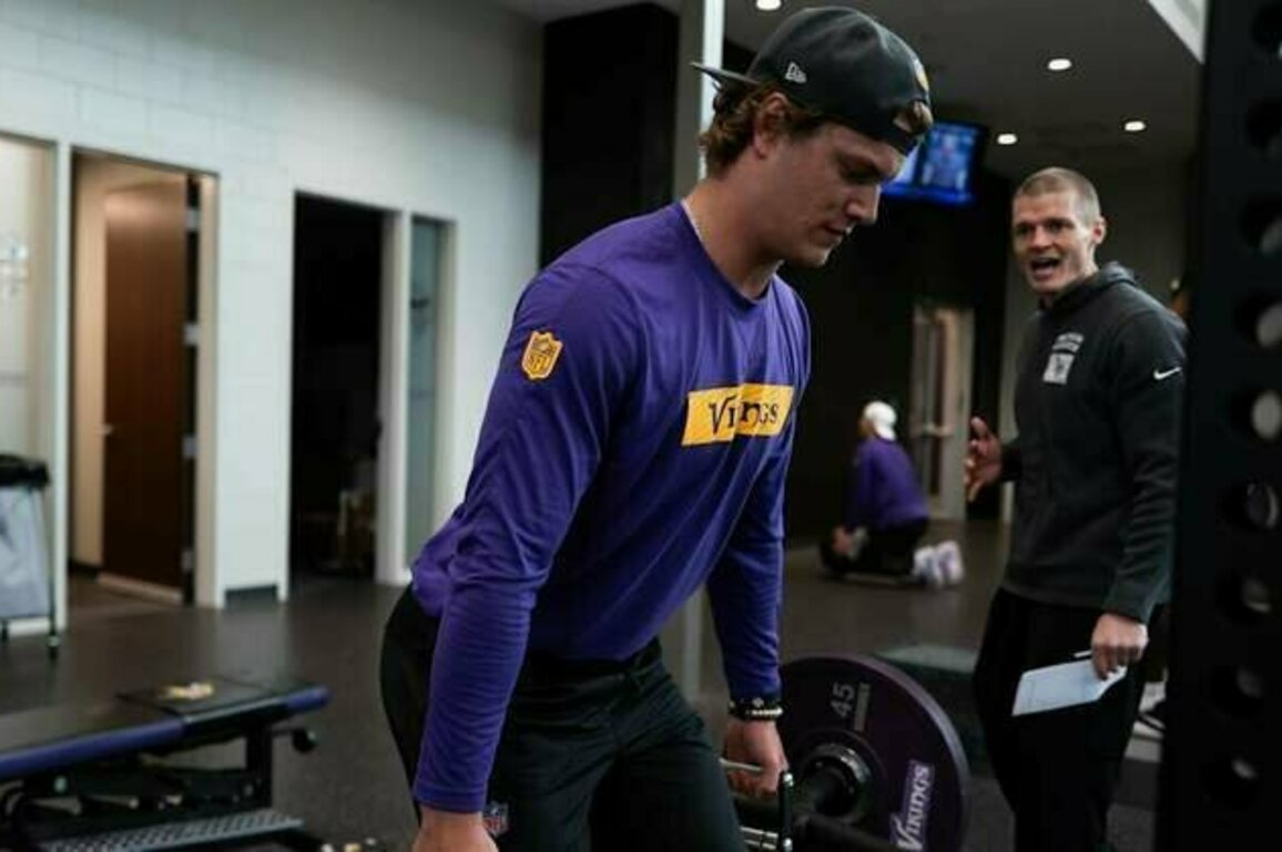 Lunchbreak: Tracking Vikings Movements in Post-Draft Power Rankings
